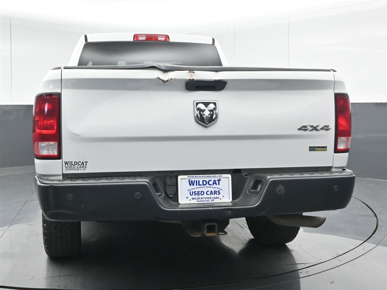 RAM 1500 Classic Tradesman Quad Cab 4WD 2019