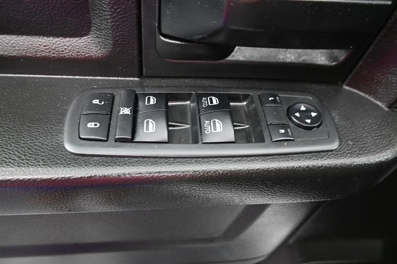 RAM 1500 Classic Tradesman Quad Cab 4WD 2019