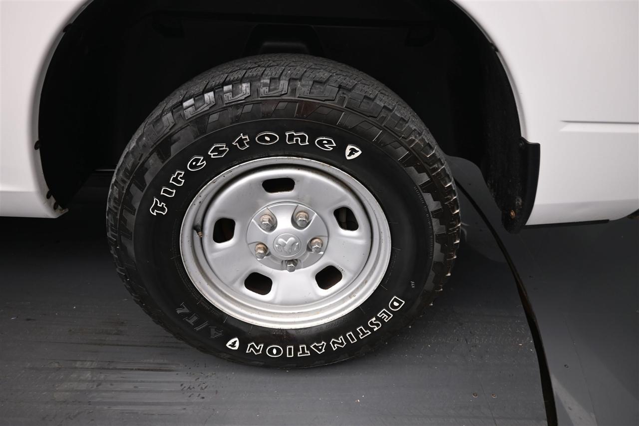 RAM 1500 Classic Tradesman Quad Cab 4WD 2019
