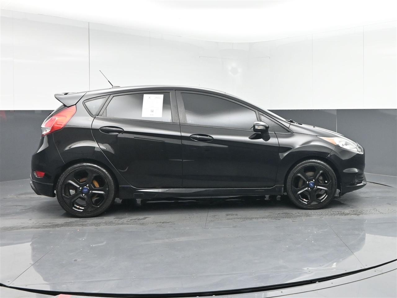 Ford Fiesta ST Hatchback 2016
