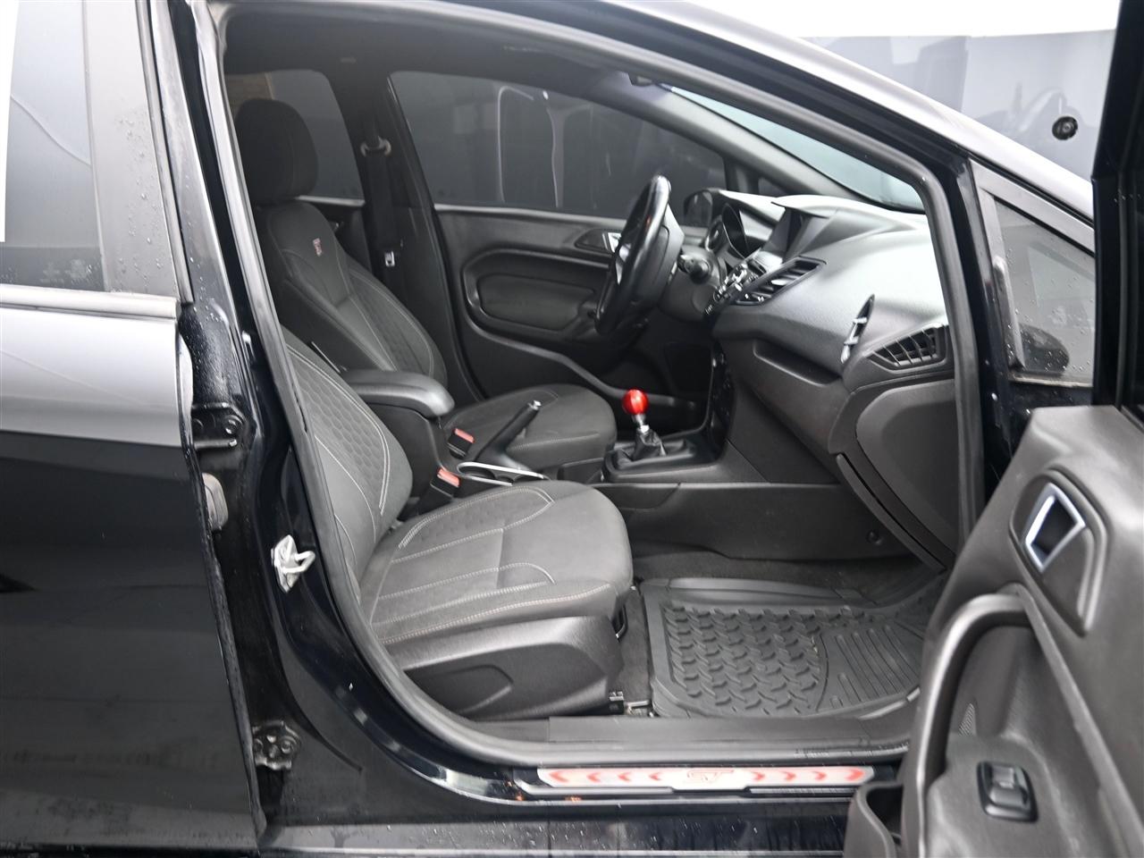 Ford Fiesta ST Hatchback 2016