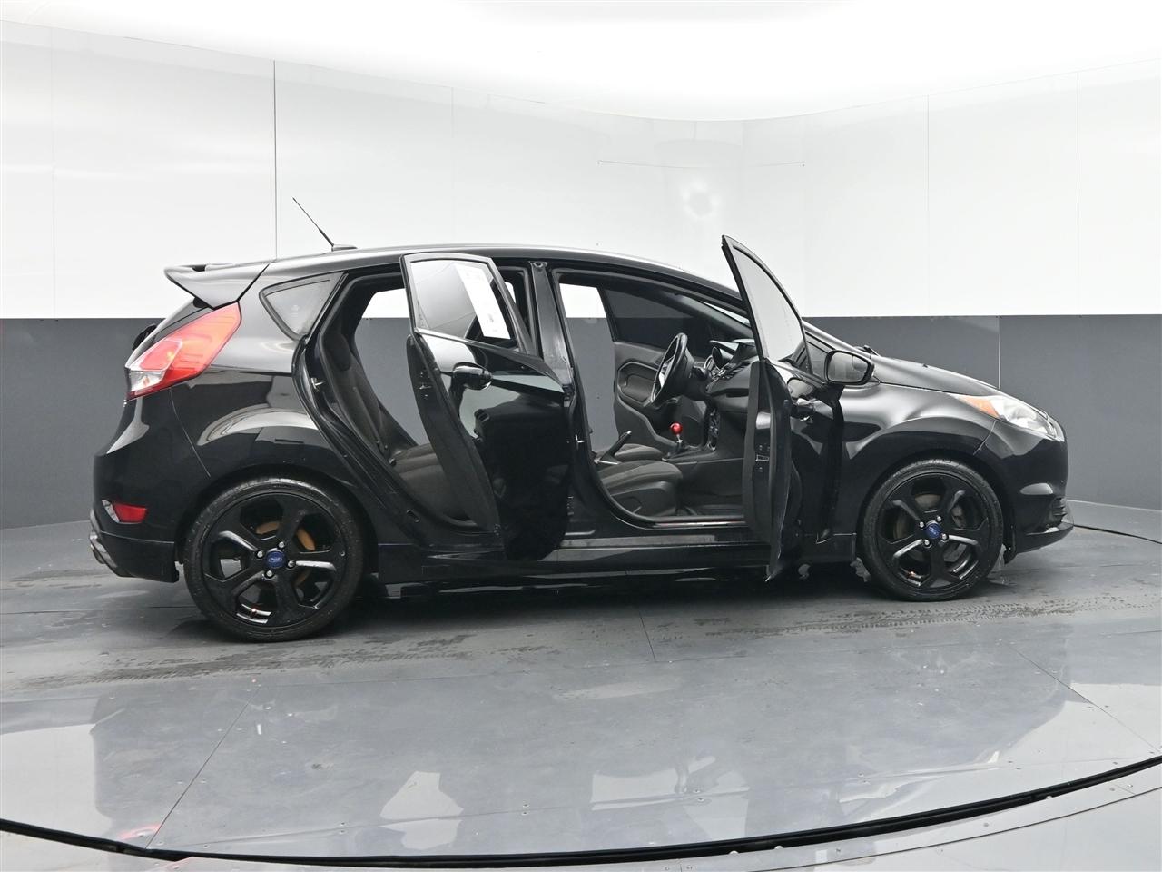 Ford Fiesta ST Hatchback 2016