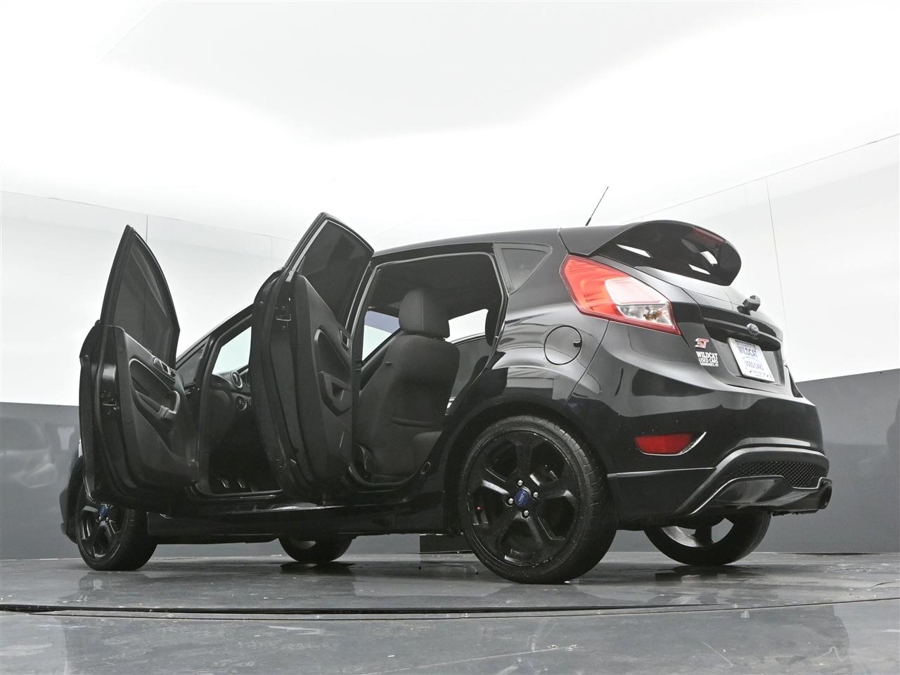 Ford Fiesta ST Hatchback 2016