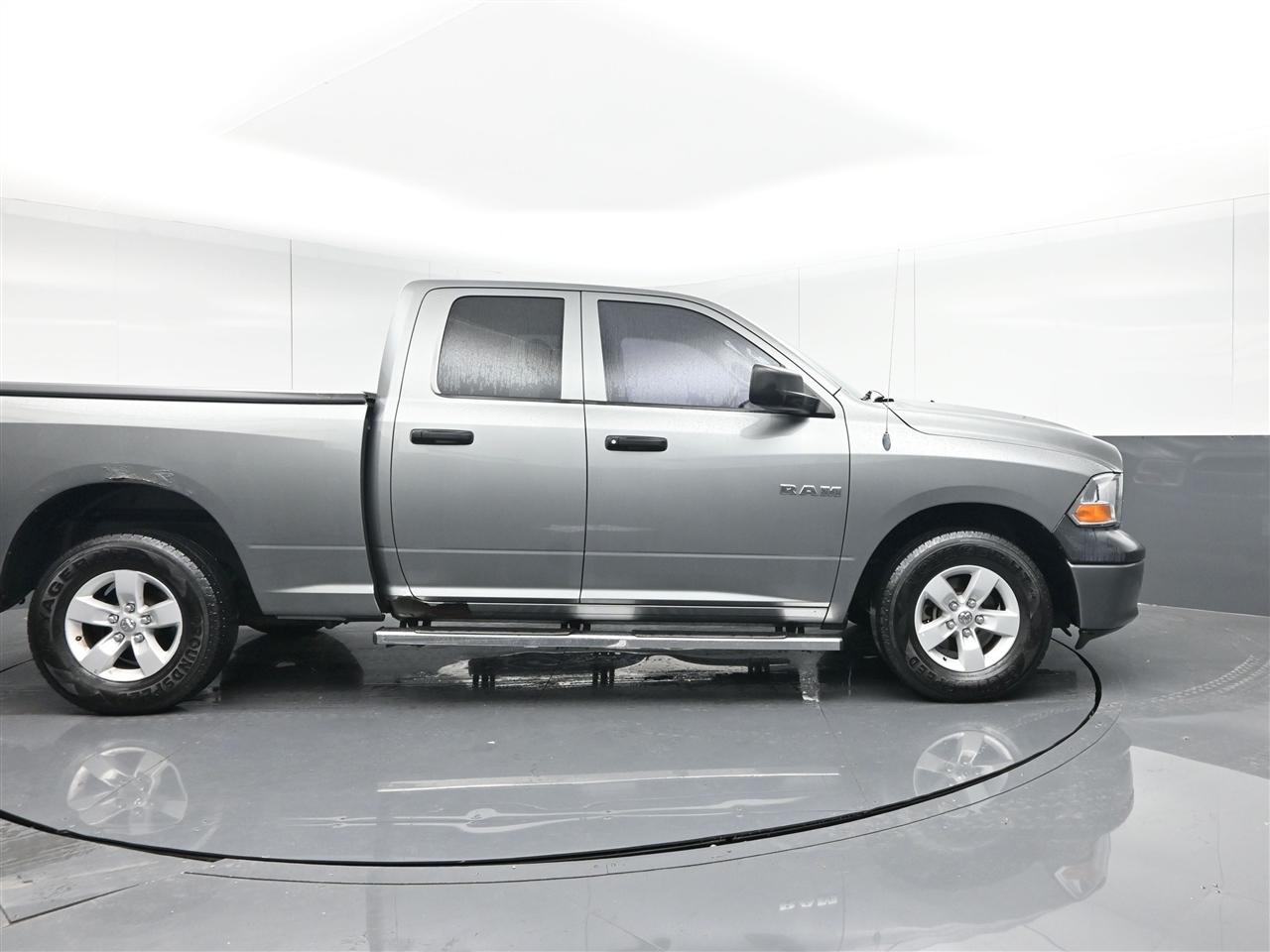 Dodge 1500 ST Quad Cab 4WD 2010