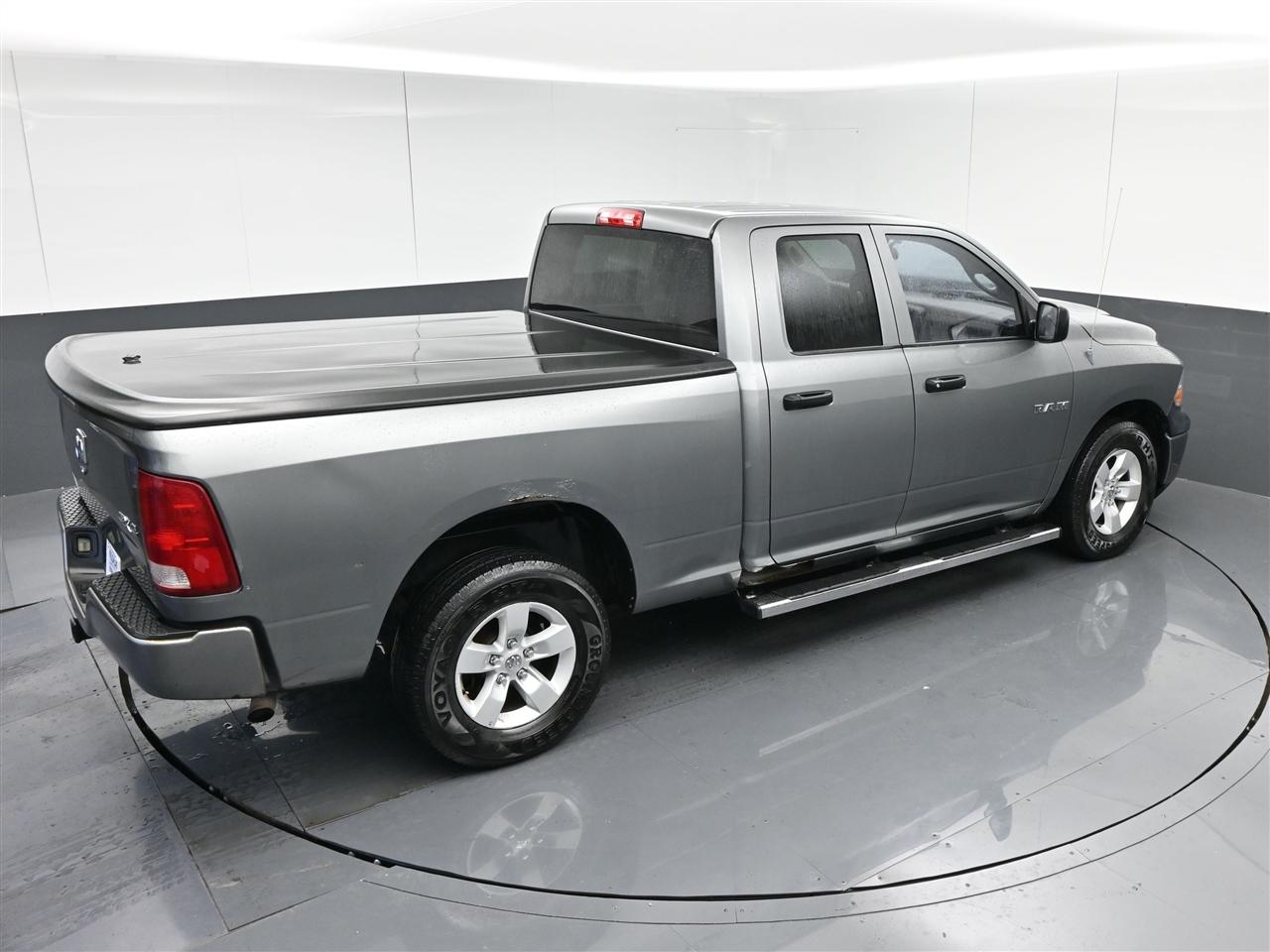 Dodge 1500 ST Quad Cab 4WD 2010