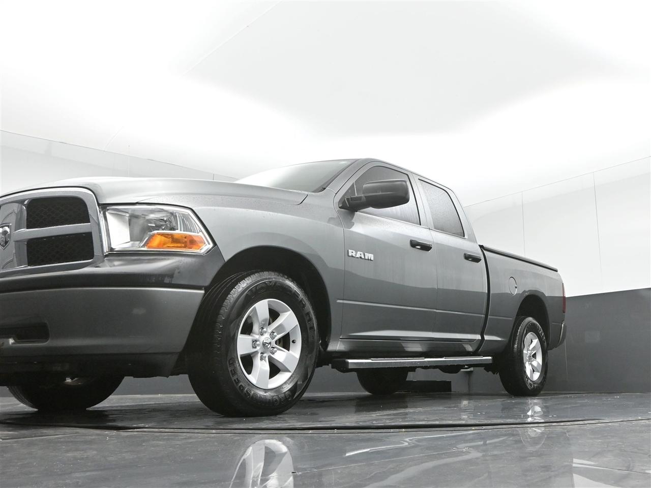 Dodge 1500 ST Quad Cab 4WD 2010