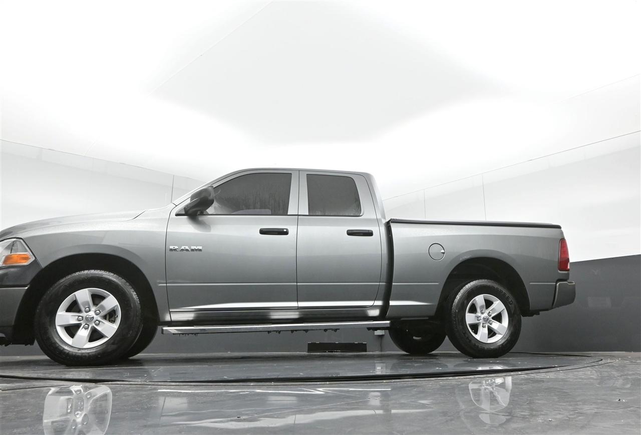 Dodge 1500 ST Quad Cab 4WD 2010
