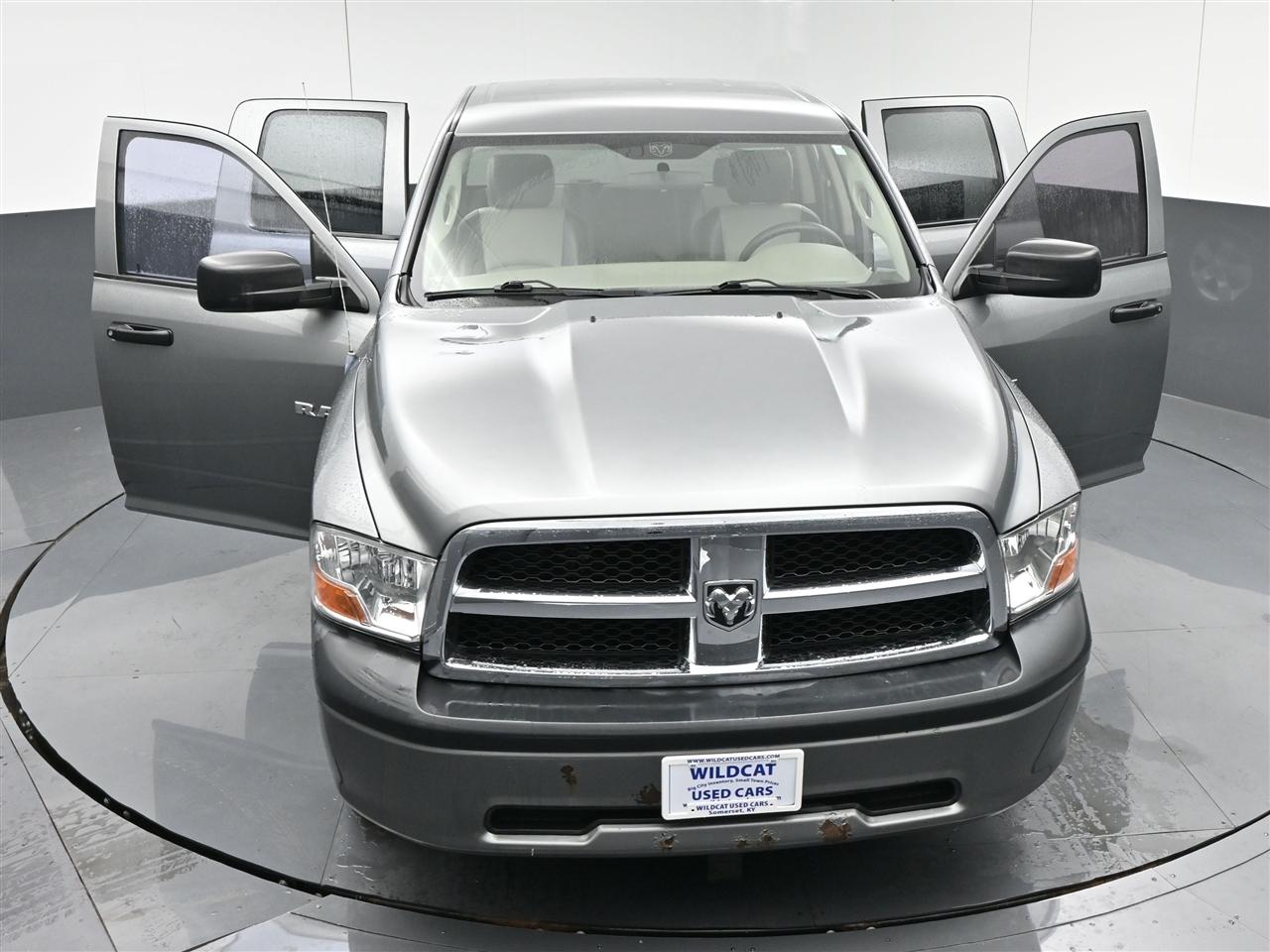 Dodge 1500 ST Quad Cab 4WD 2010