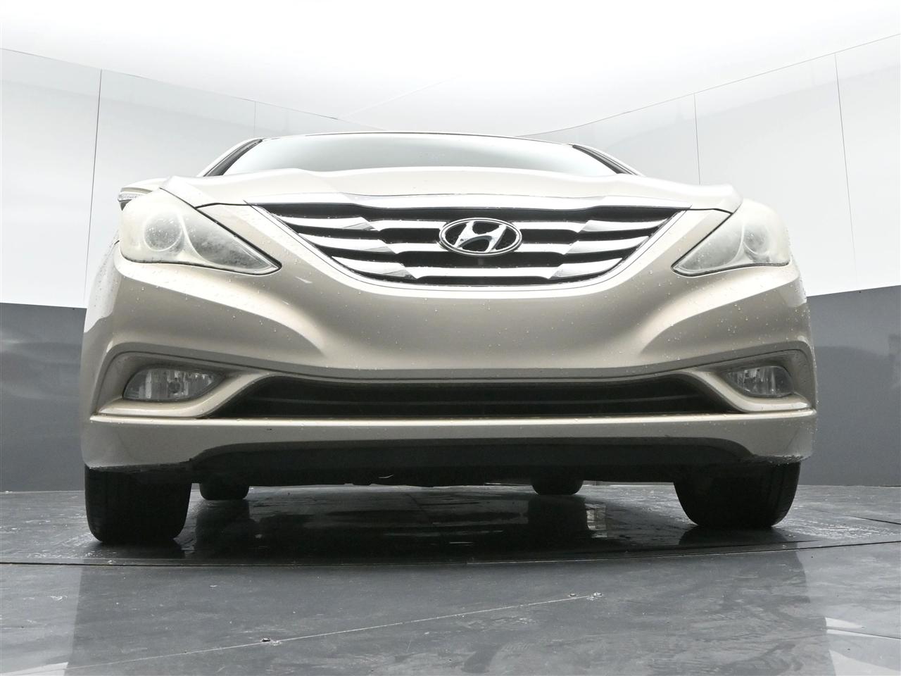 Hyundai Sonata Limited Auto 2011