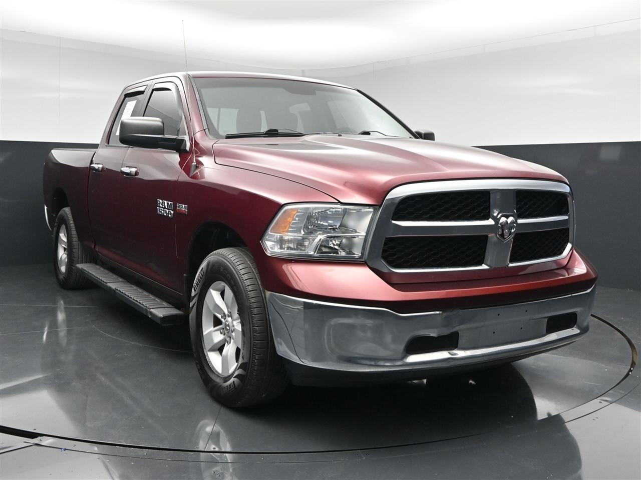 RAM 1500 SLT Quad Cab 4WD 2017