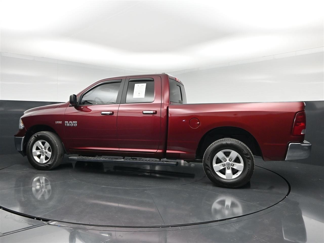 RAM 1500 SLT Quad Cab 4WD 2017