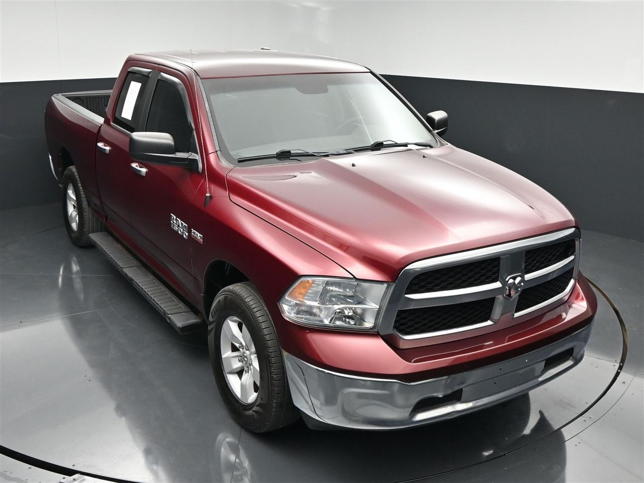 RAM 1500 SLT Quad Cab 4WD 2017