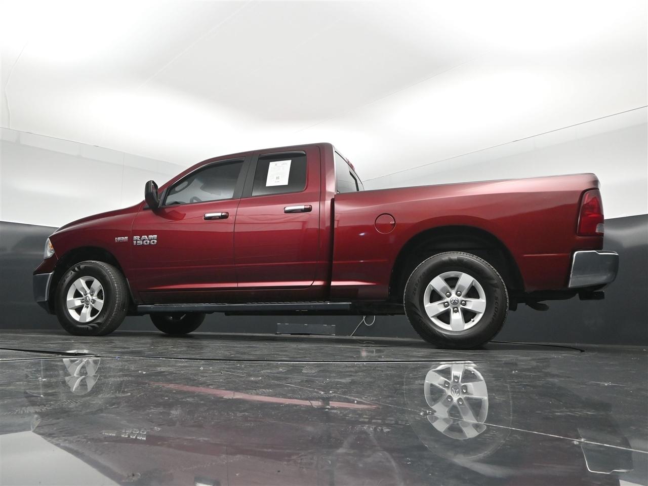 RAM 1500 SLT Quad Cab 4WD 2017