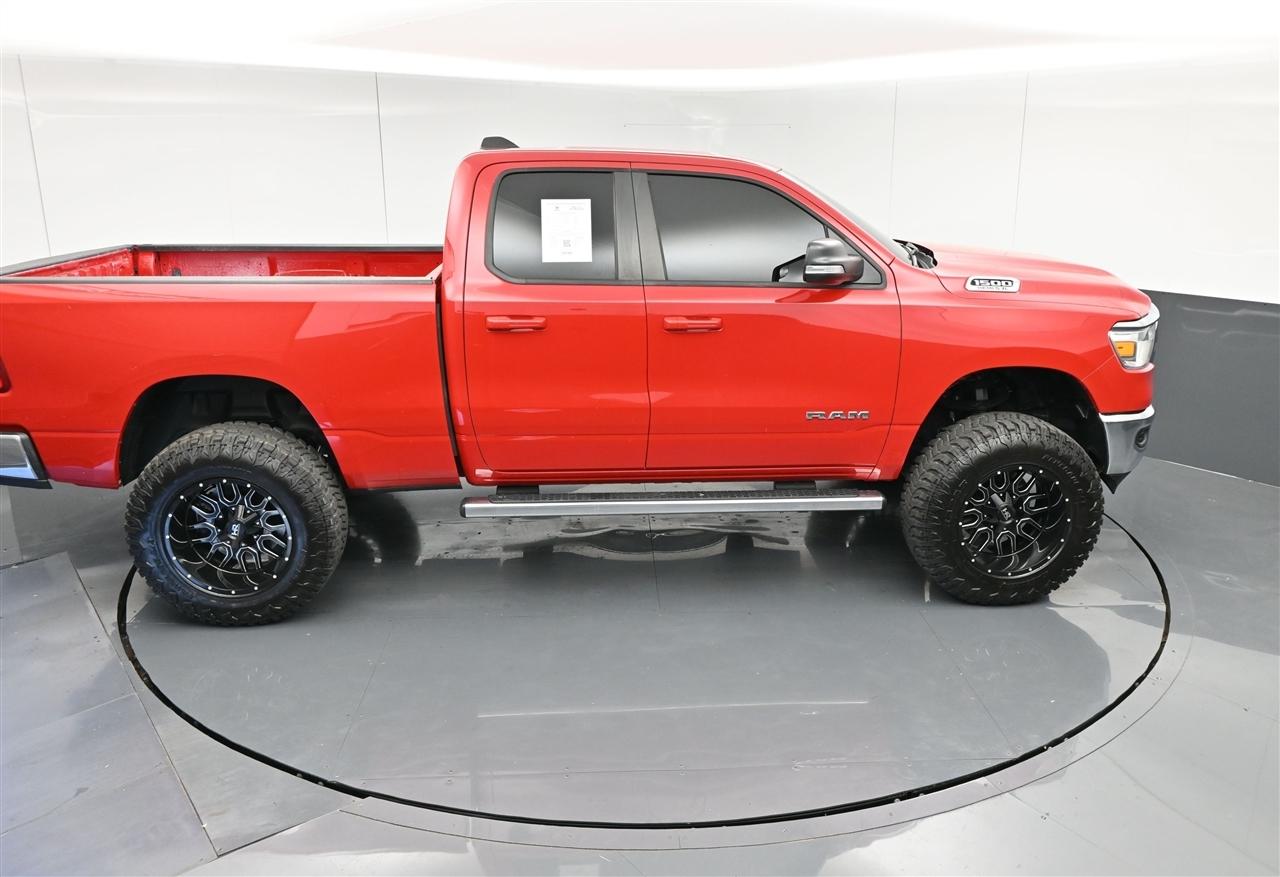 RAM 1500 Big Horn Quad Cab 4WD 2022