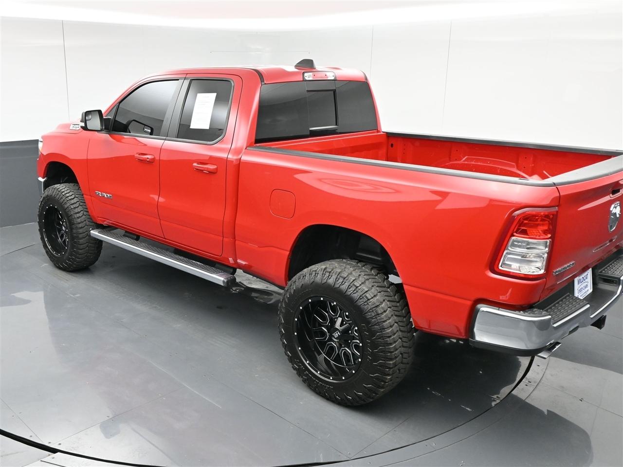 RAM 1500 Big Horn Quad Cab 4WD 2022