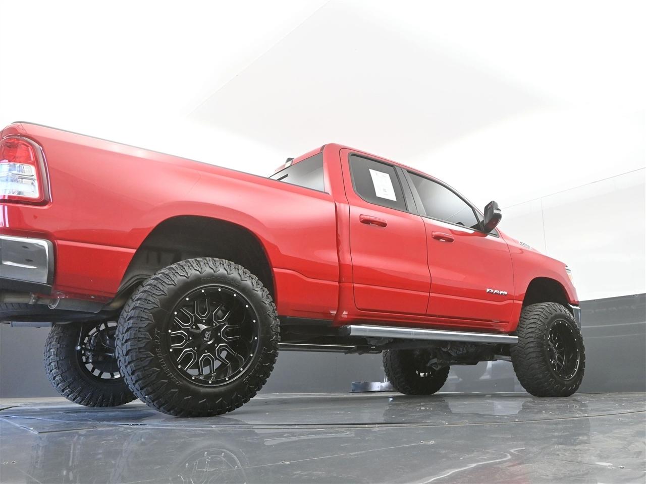 RAM 1500 Big Horn Quad Cab 4WD 2022