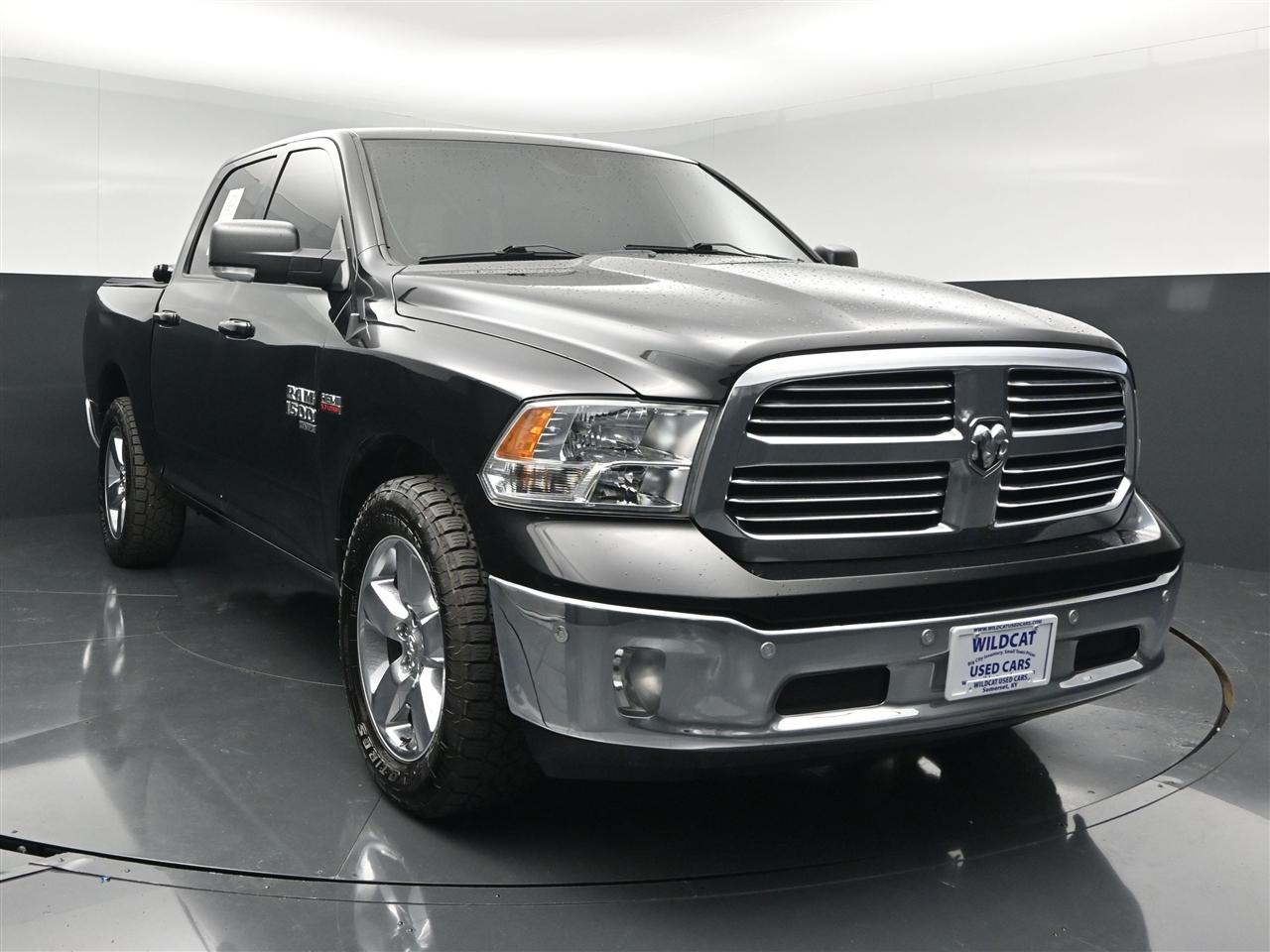 RAM 1500 Classic Tradesman Crew Cab SWB 4WD 2019