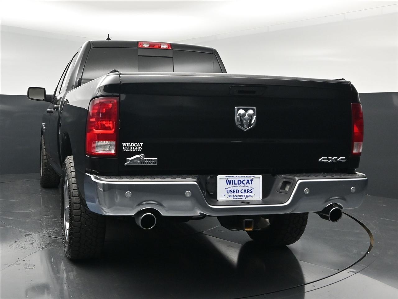 RAM 1500 Classic Tradesman Crew Cab SWB 4WD 2019