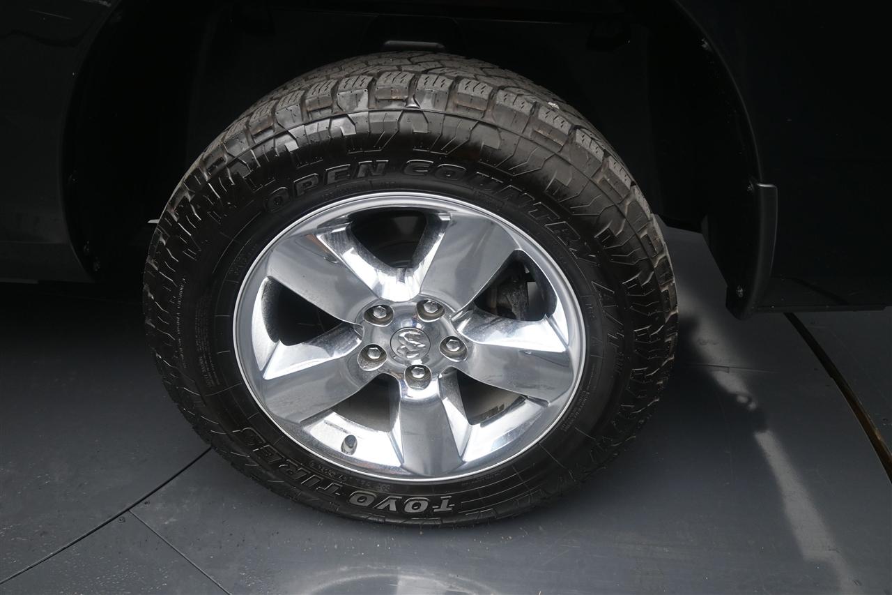 RAM 1500 Classic Tradesman Crew Cab SWB 4WD 2019