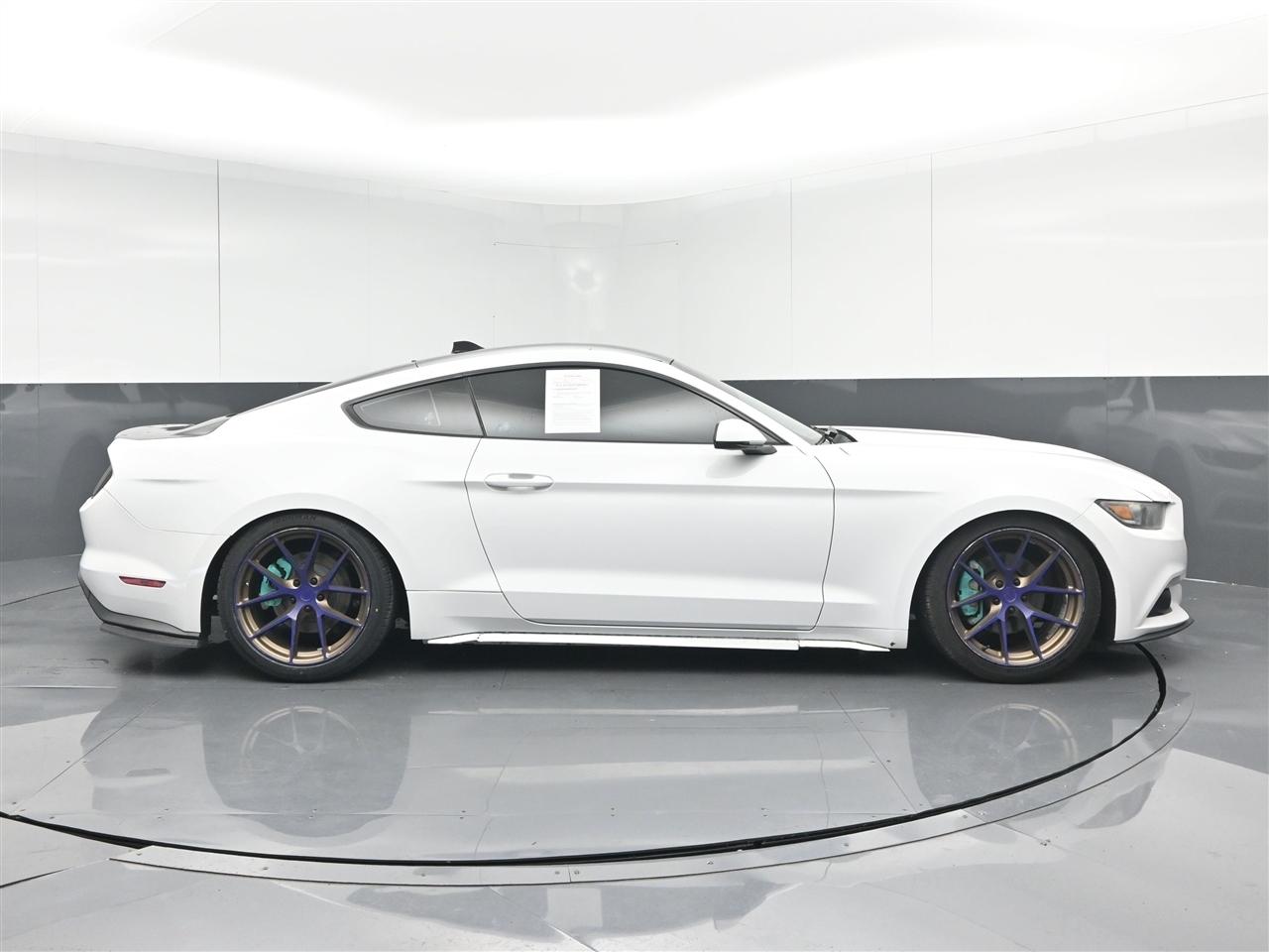 Ford Mustang EcoBoost Premium Coupe 2016