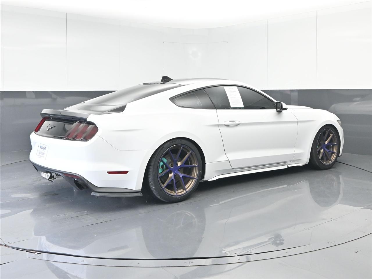 Ford Mustang EcoBoost Premium Coupe 2016