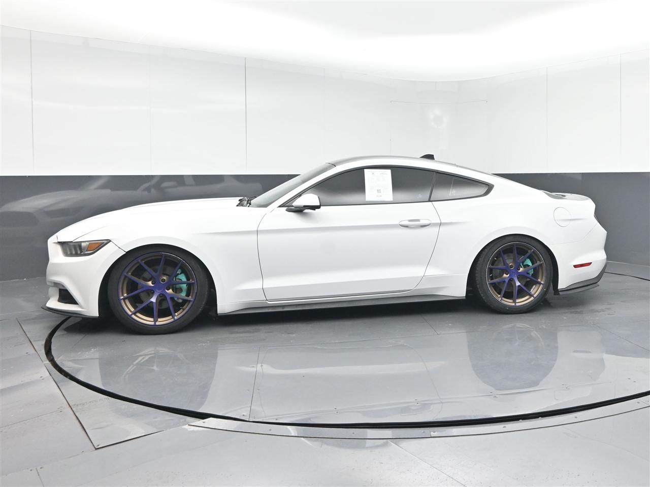 Ford Mustang EcoBoost Premium Coupe 2016