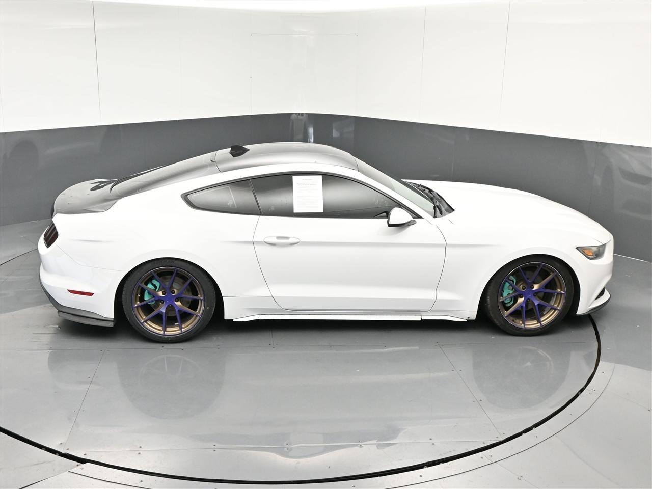 Ford Mustang EcoBoost Premium Coupe 2016