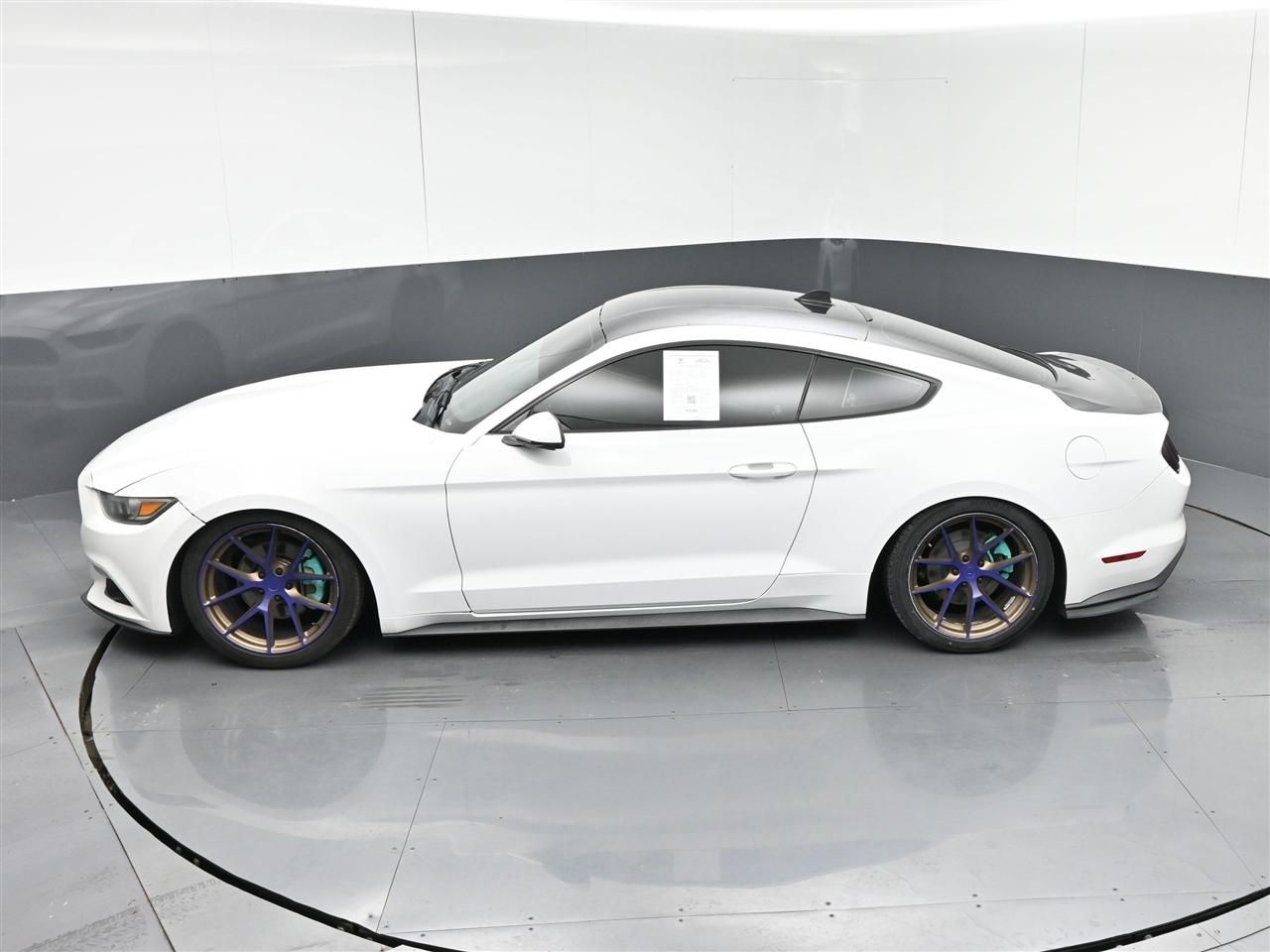 Ford Mustang EcoBoost Premium Coupe 2016