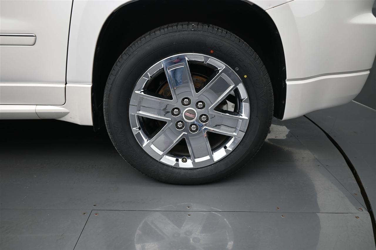 GMC Acadia Denali FWD 2016