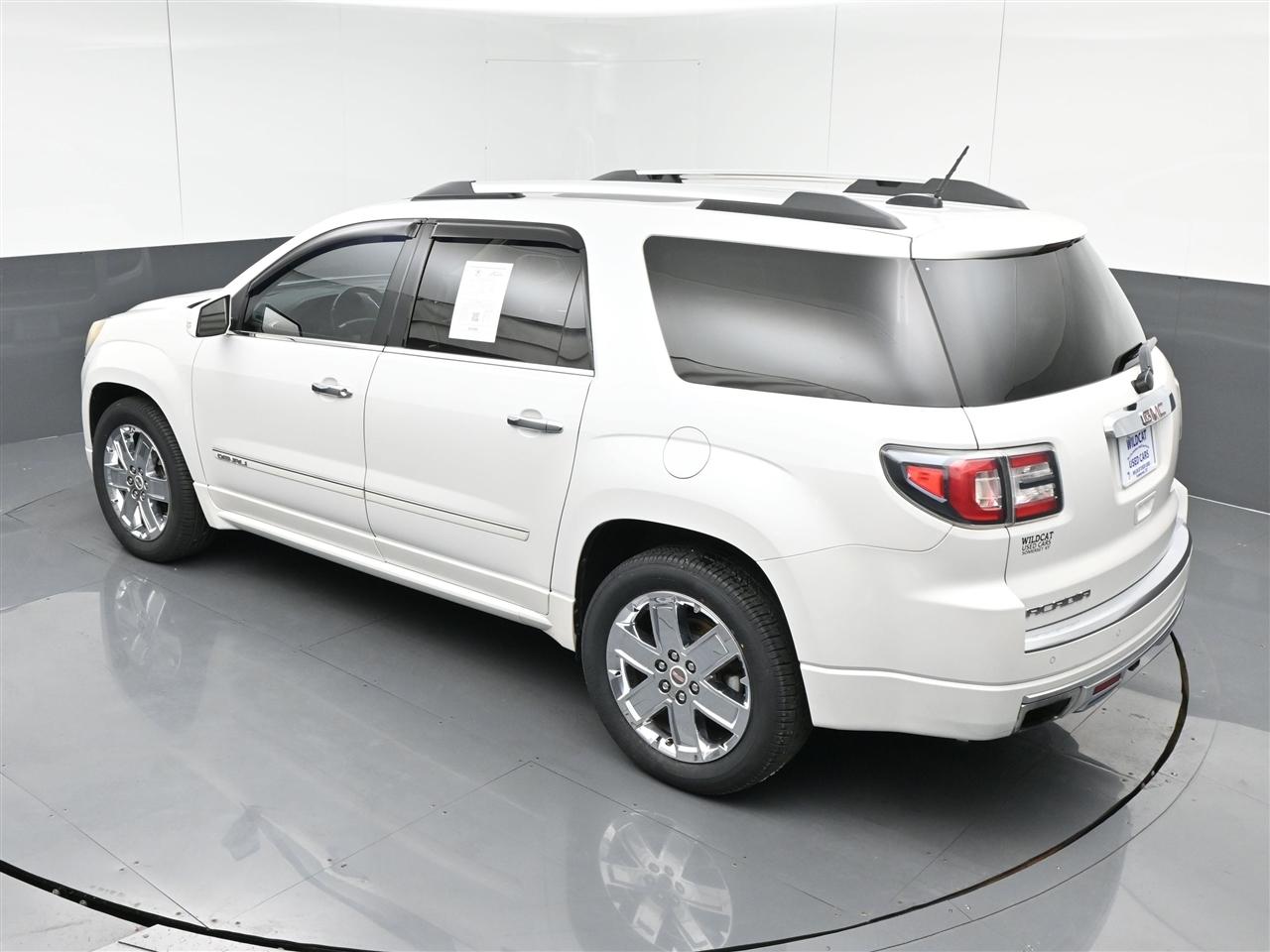 GMC Acadia Denali FWD 2016