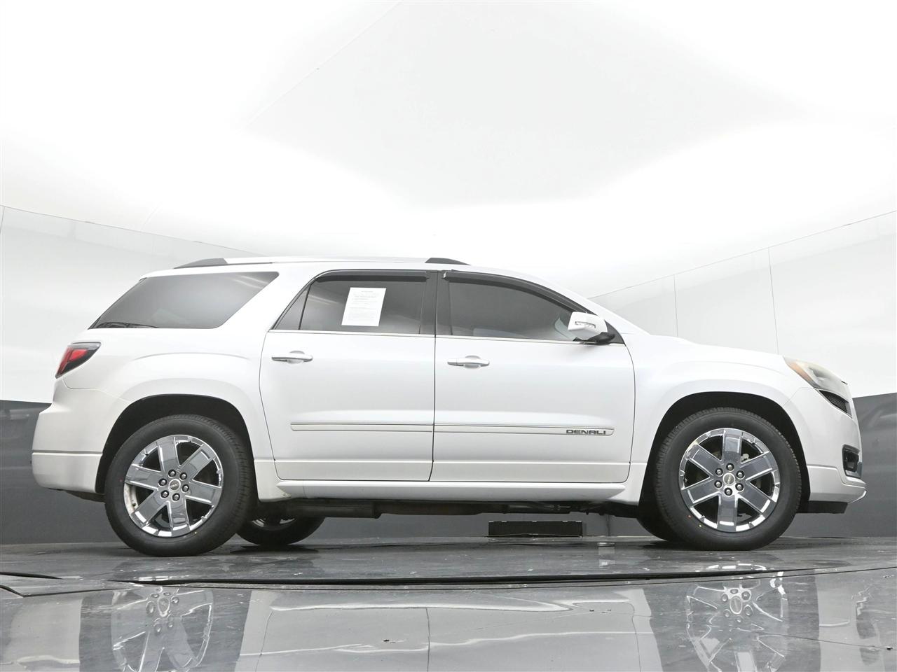 GMC Acadia Denali FWD 2016