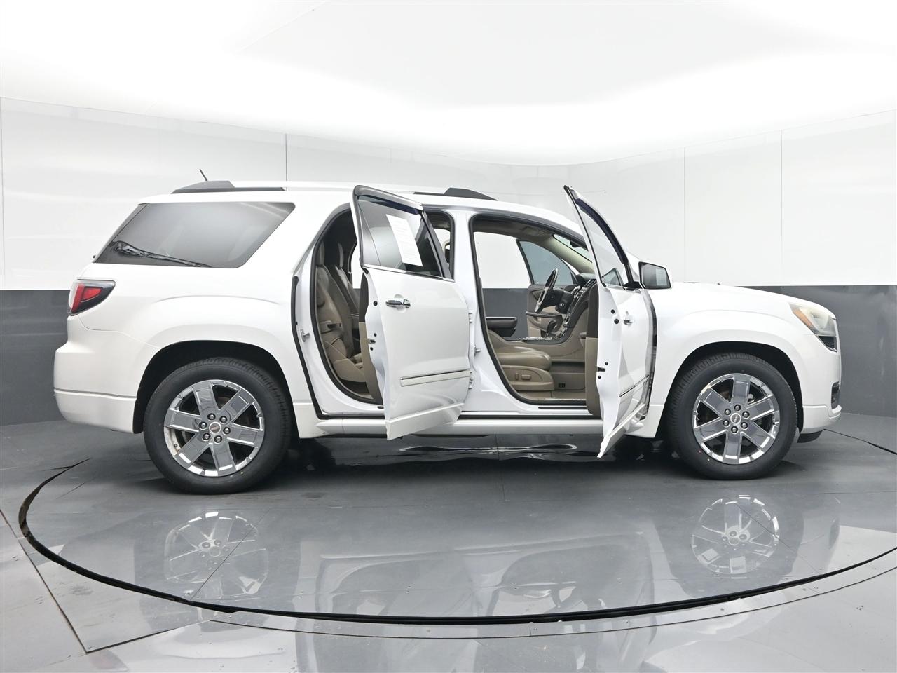 GMC Acadia Denali FWD 2016