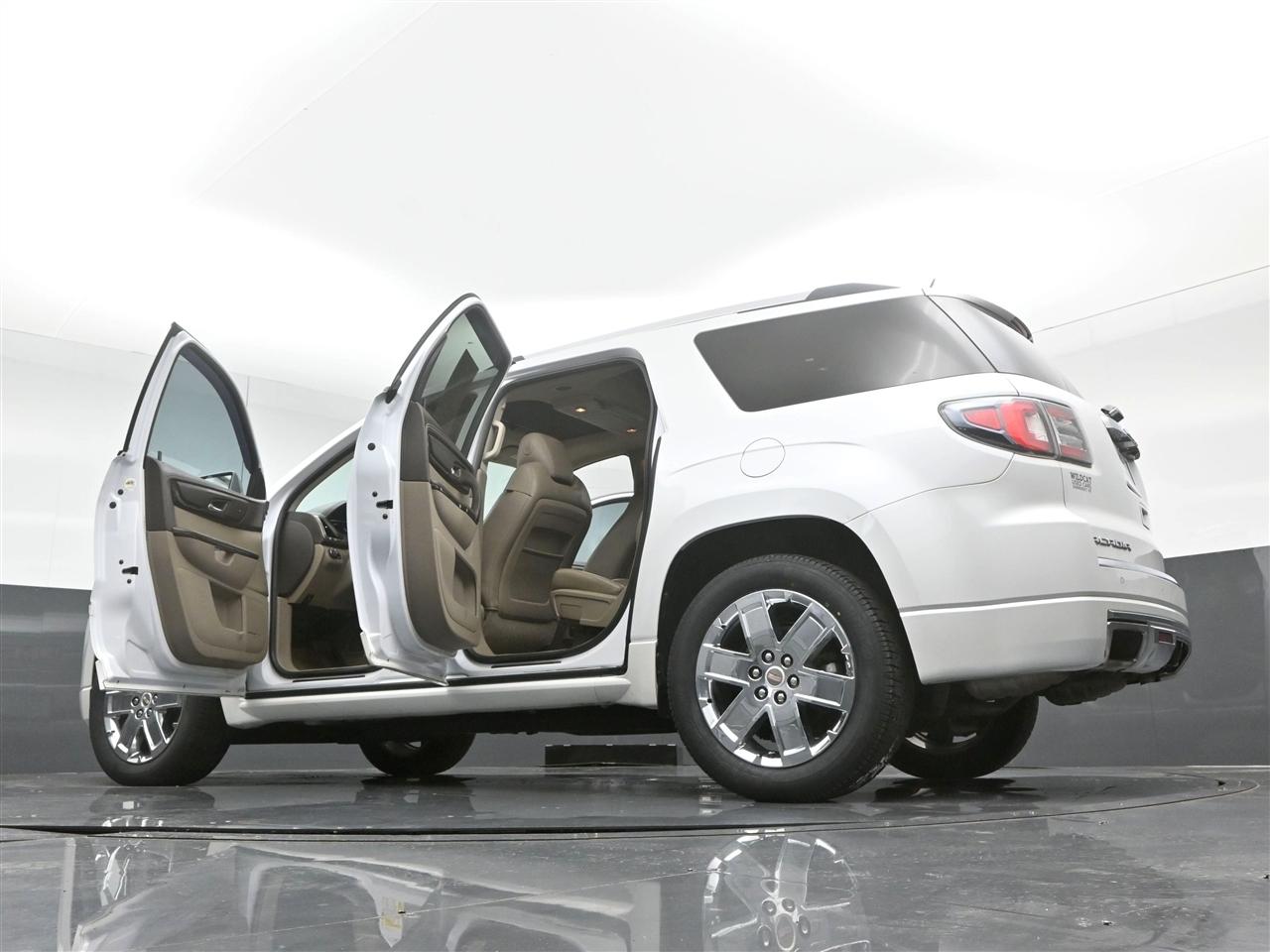 GMC Acadia Denali FWD 2016