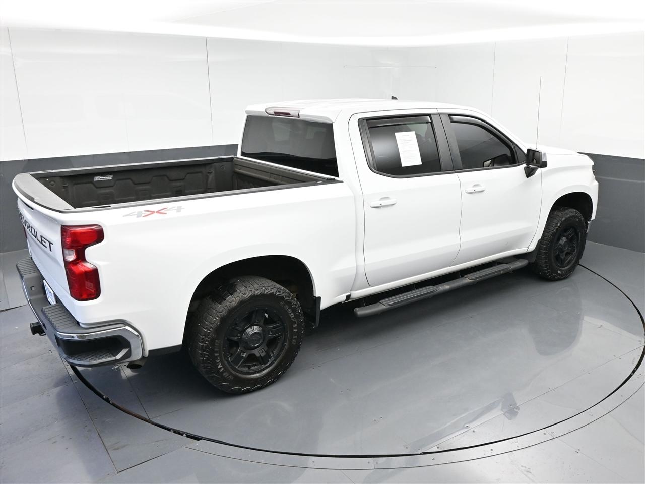 Chevrolet Silverado 1500 LT Crew Cab 4WD 2019