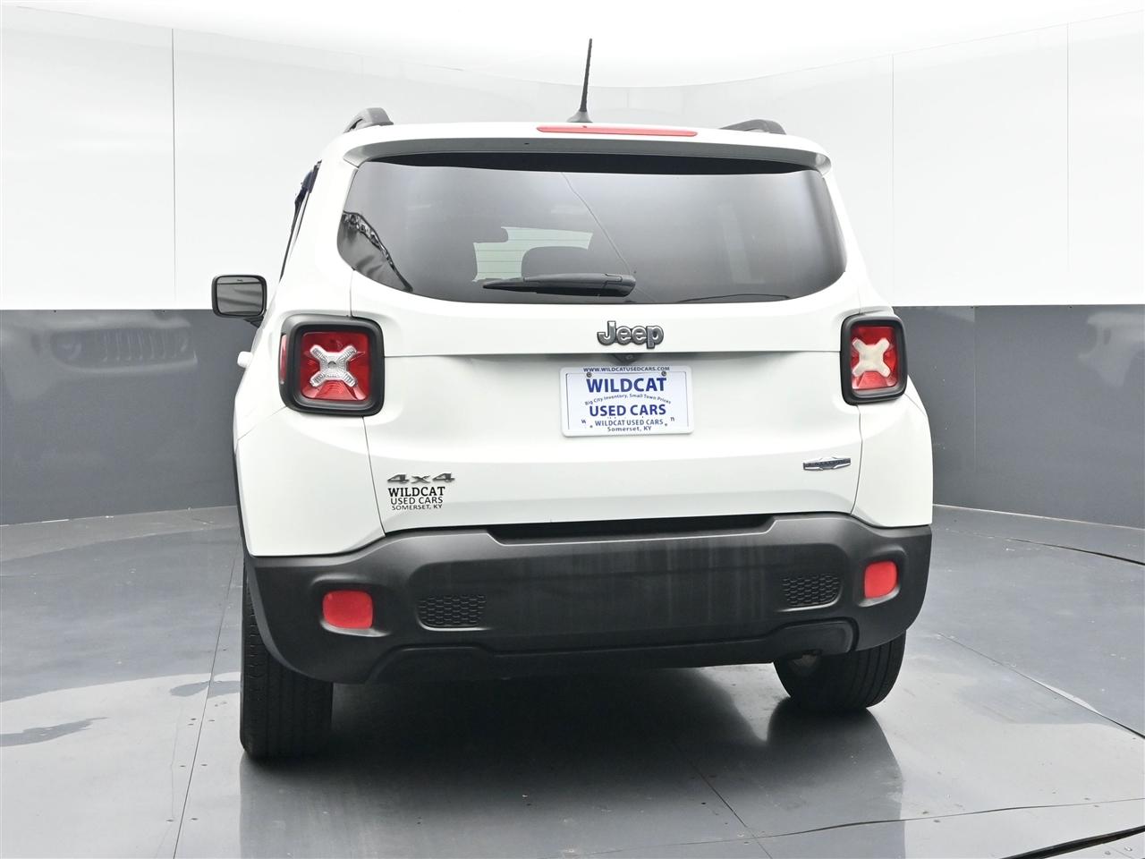 Jeep Renegade Latitude 4WD 2015