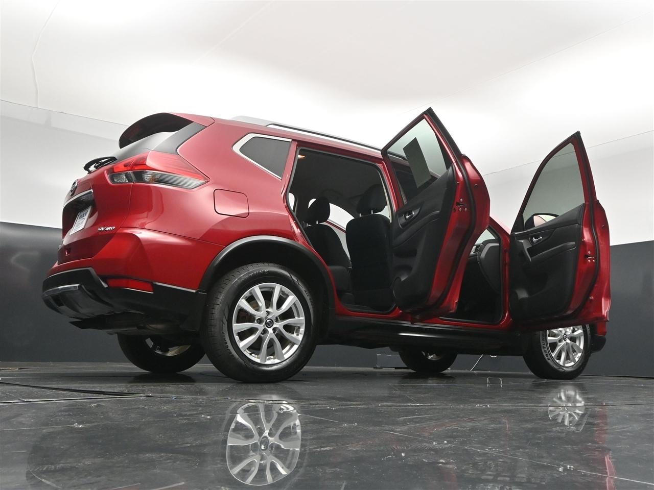 Nissan Rogue SV AWD 2017