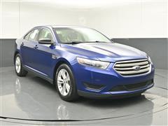2015 Ford Taurus 