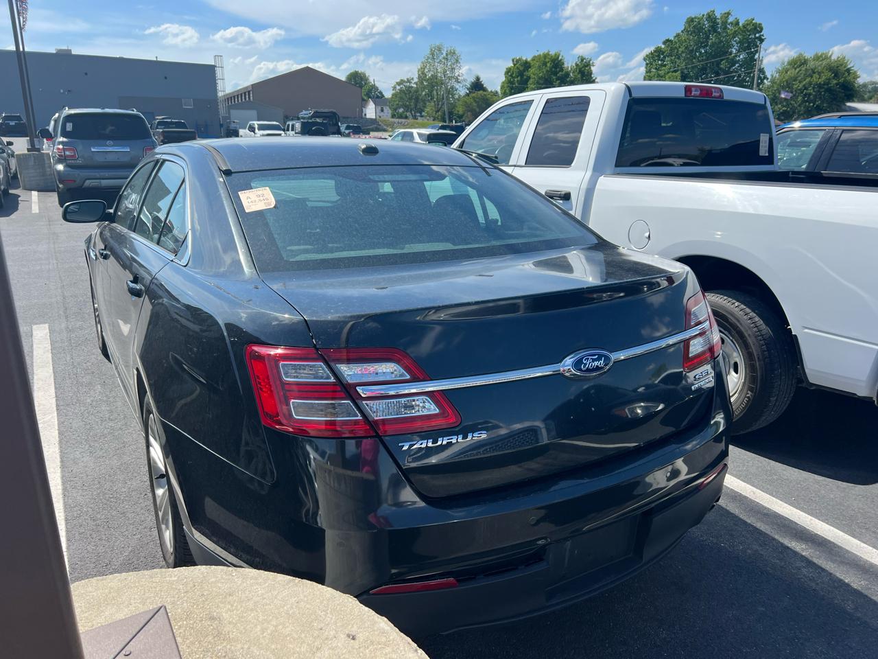 Ford Taurus SEL FWD 2015