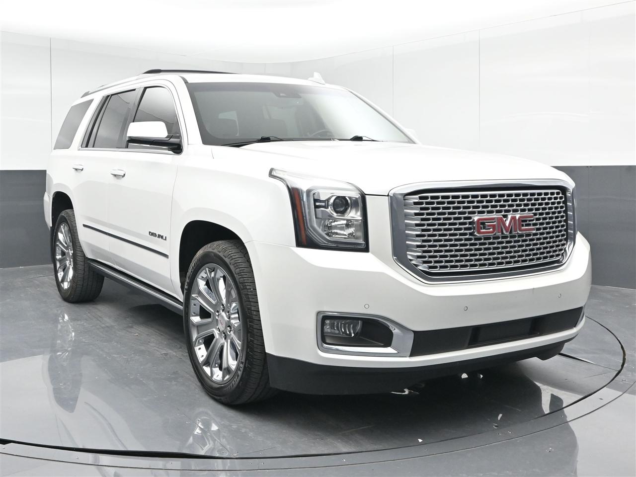 GMC Yukon Denali 4WD 2017