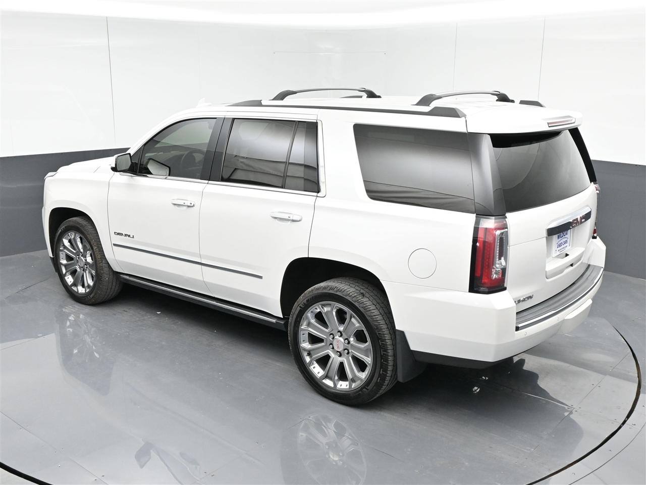 GMC Yukon Denali 4WD 2017