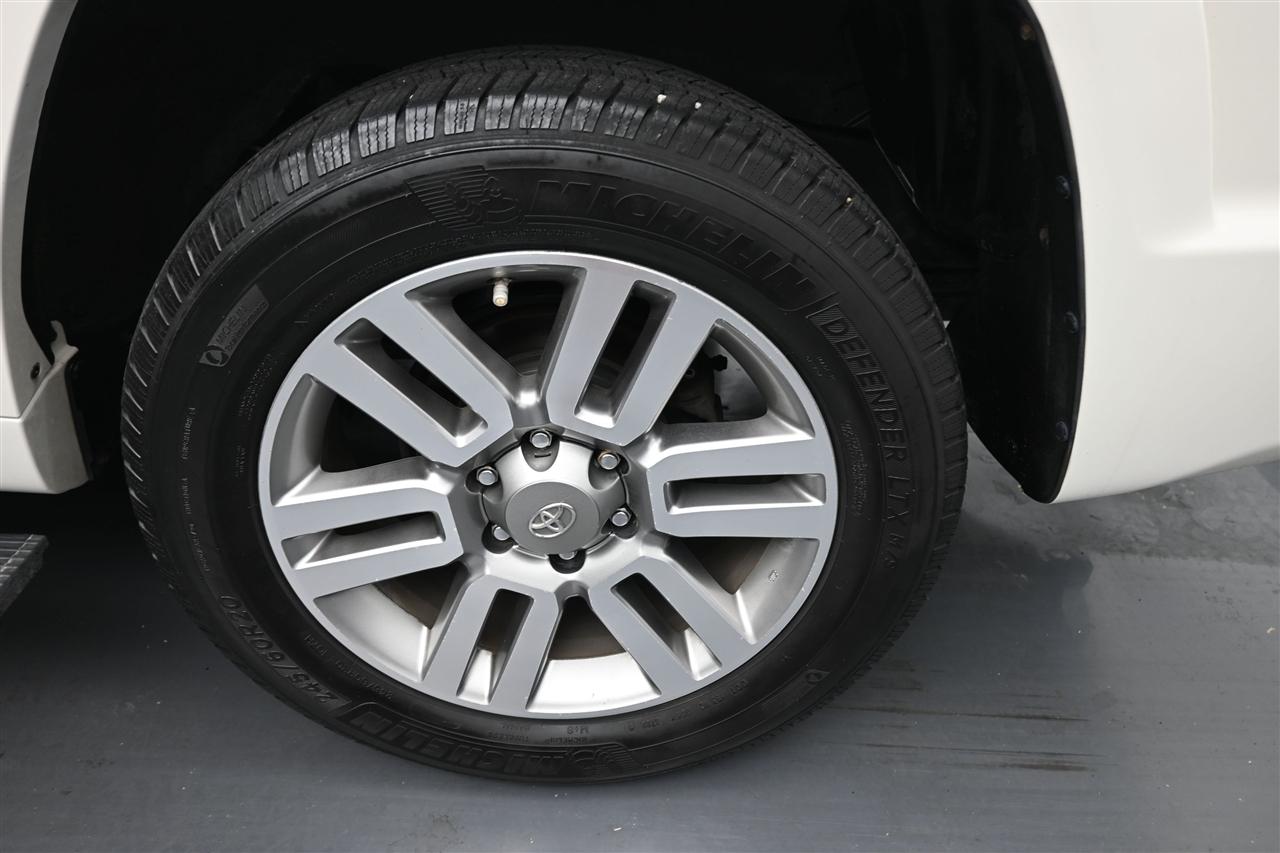 Toyota 4Runner Limited 4WD V6 2013