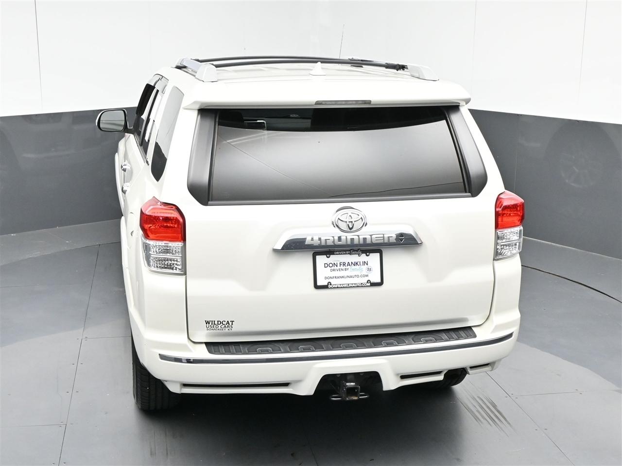 Toyota 4Runner Limited 4WD V6 2013
