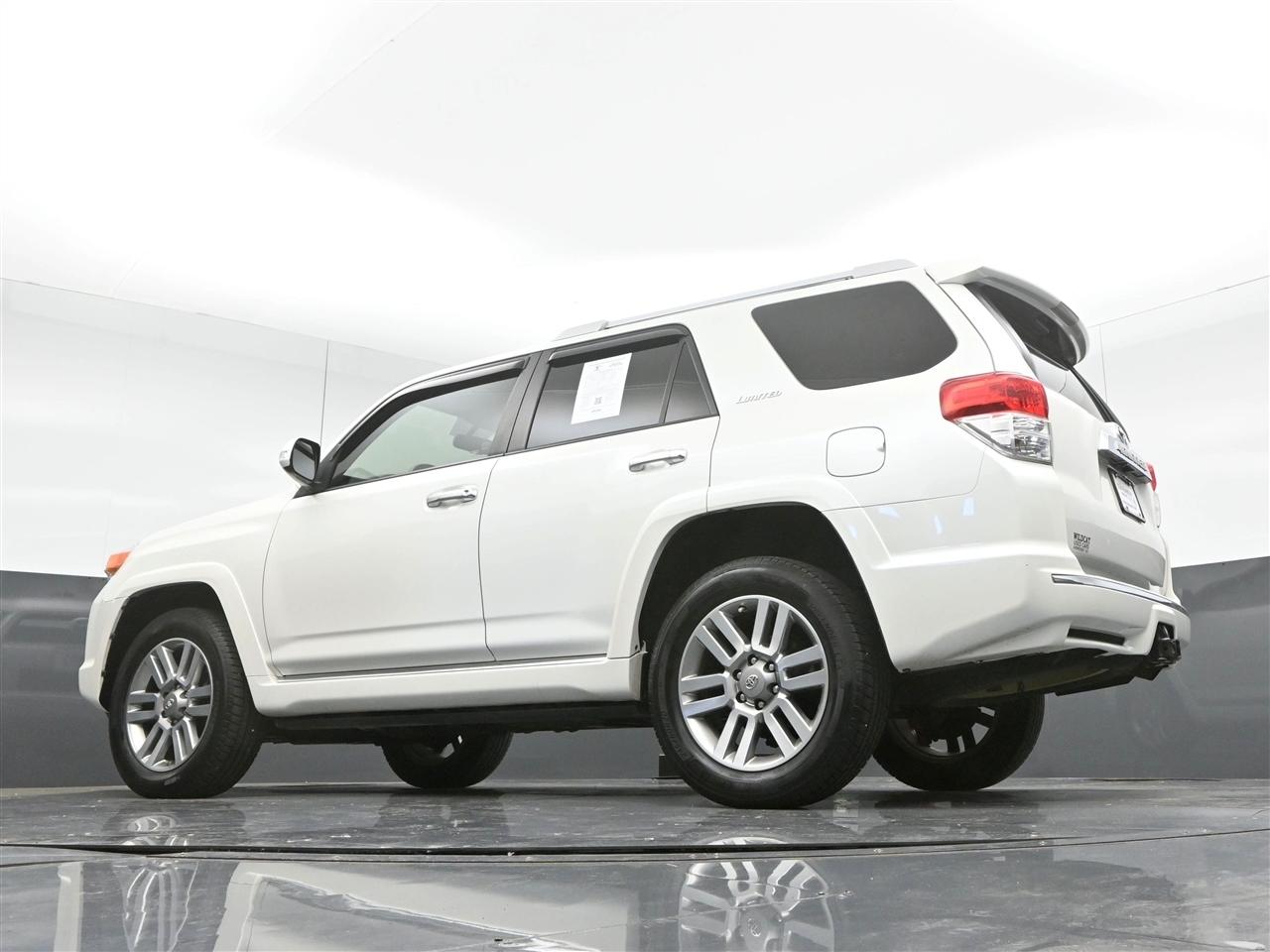 Toyota 4Runner Limited 4WD V6 2013