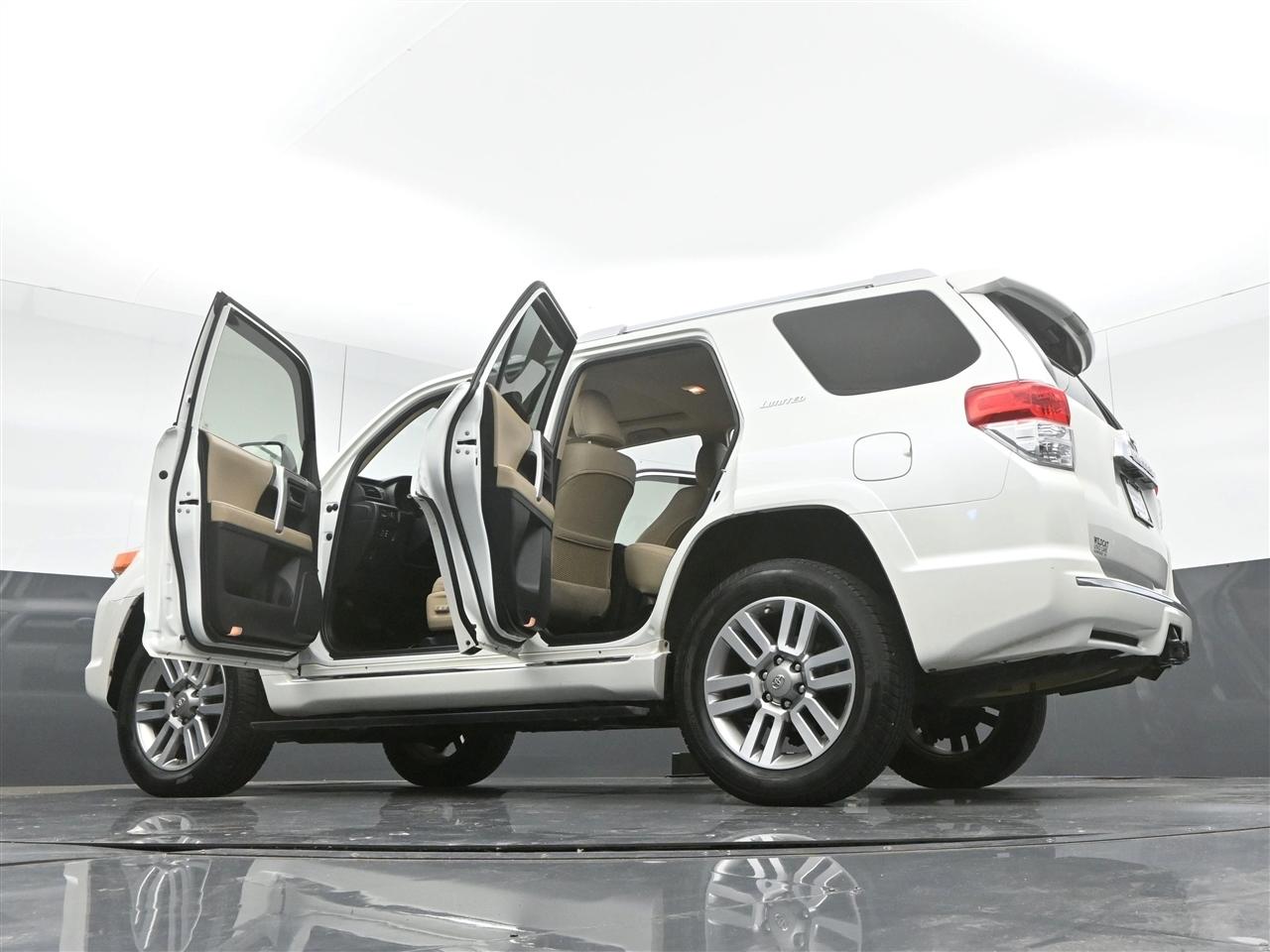 Toyota 4Runner Limited 4WD V6 2013