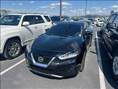 2019 Nissan Maxima 