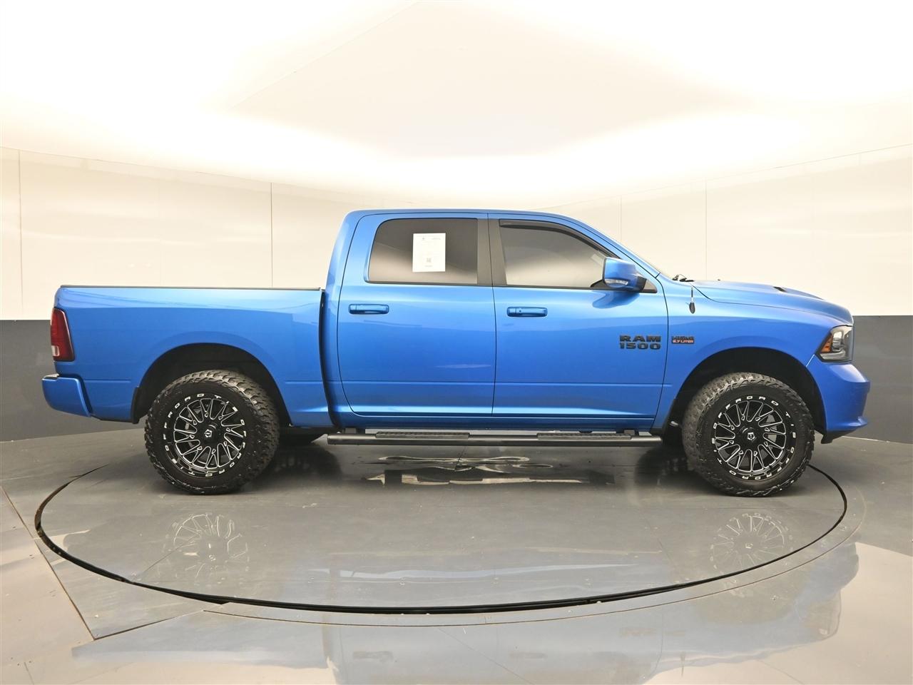 RAM 1500 Sport Crew Cab SWB 4WD 2018
