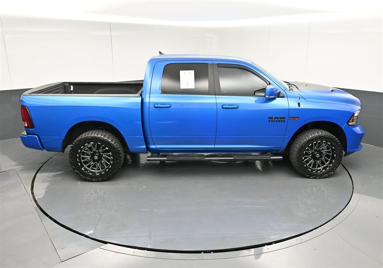 RAM 1500 Sport Crew Cab SWB 4WD 2018