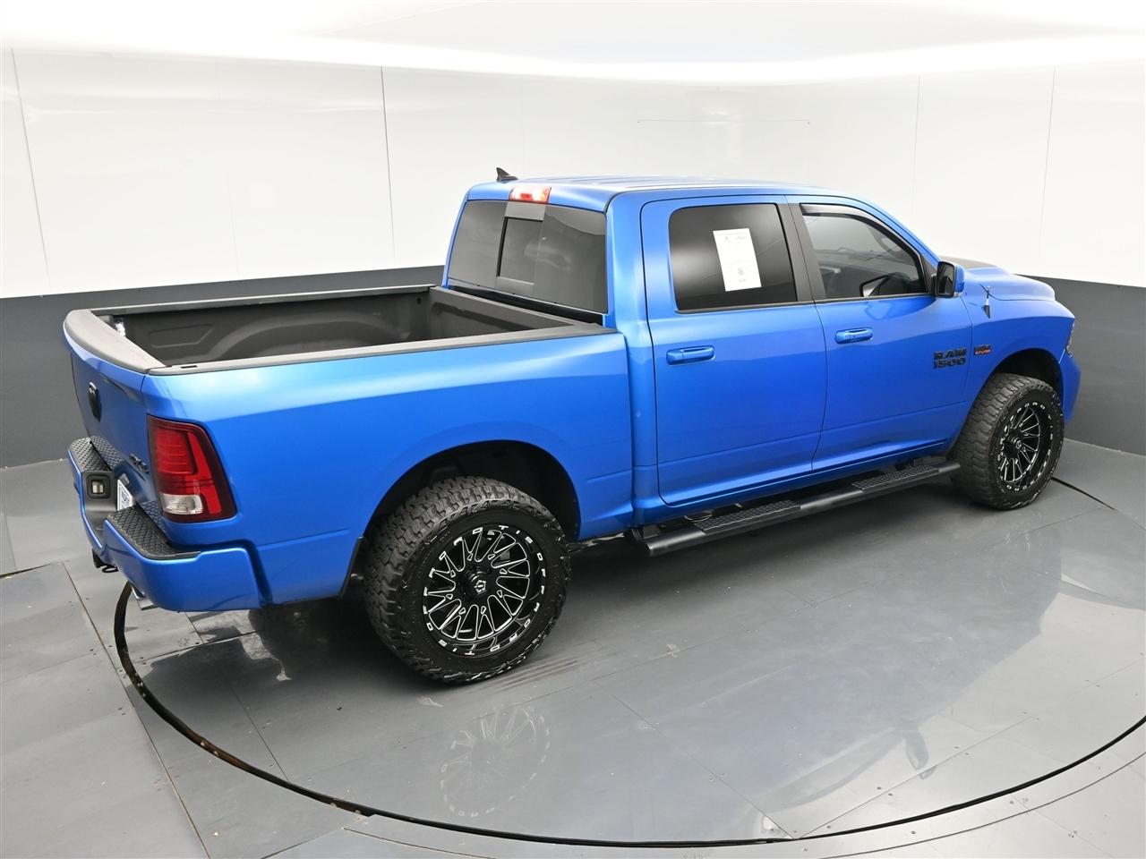 RAM 1500 Sport Crew Cab SWB 4WD 2018