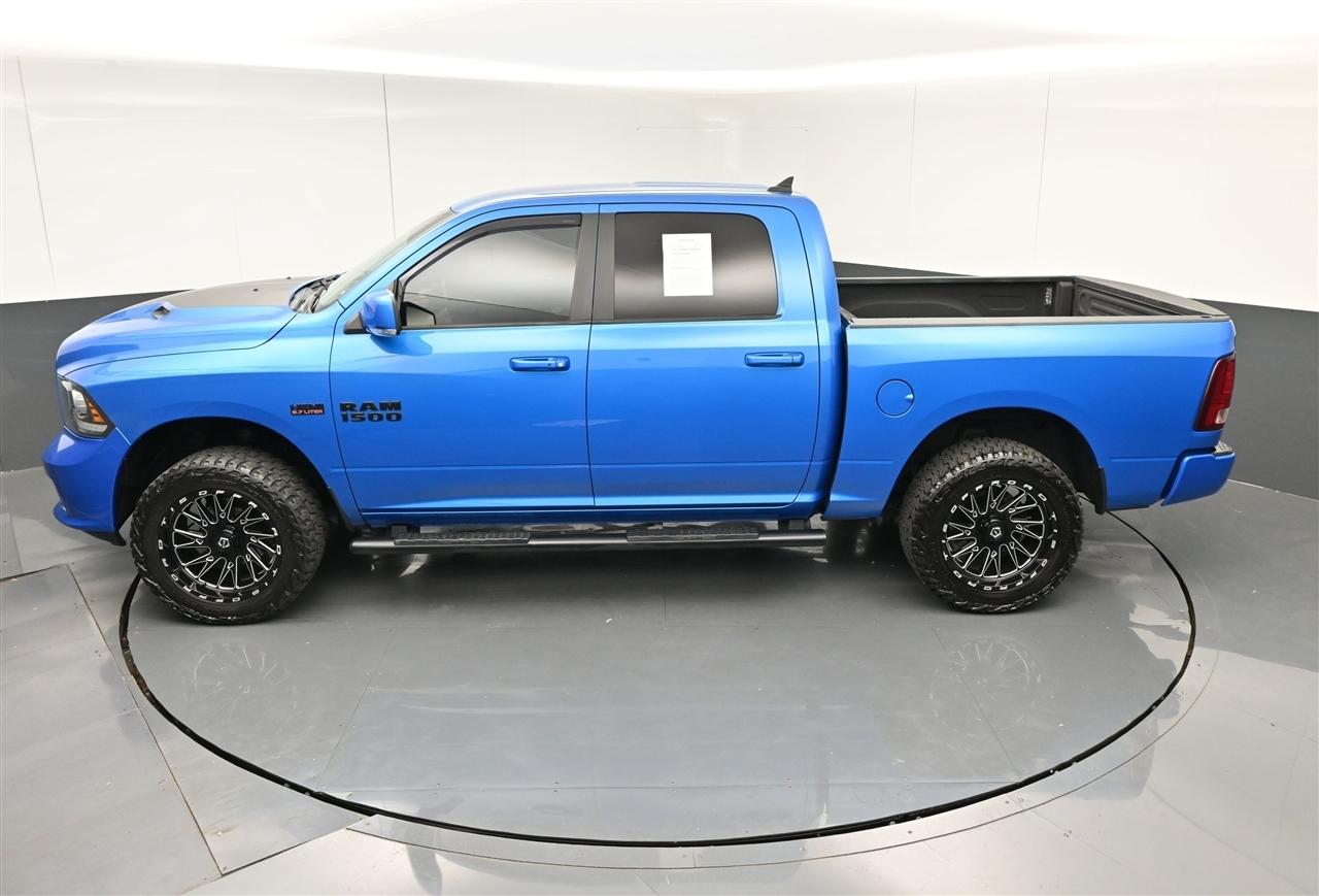 RAM 1500 Sport Crew Cab SWB 4WD 2018