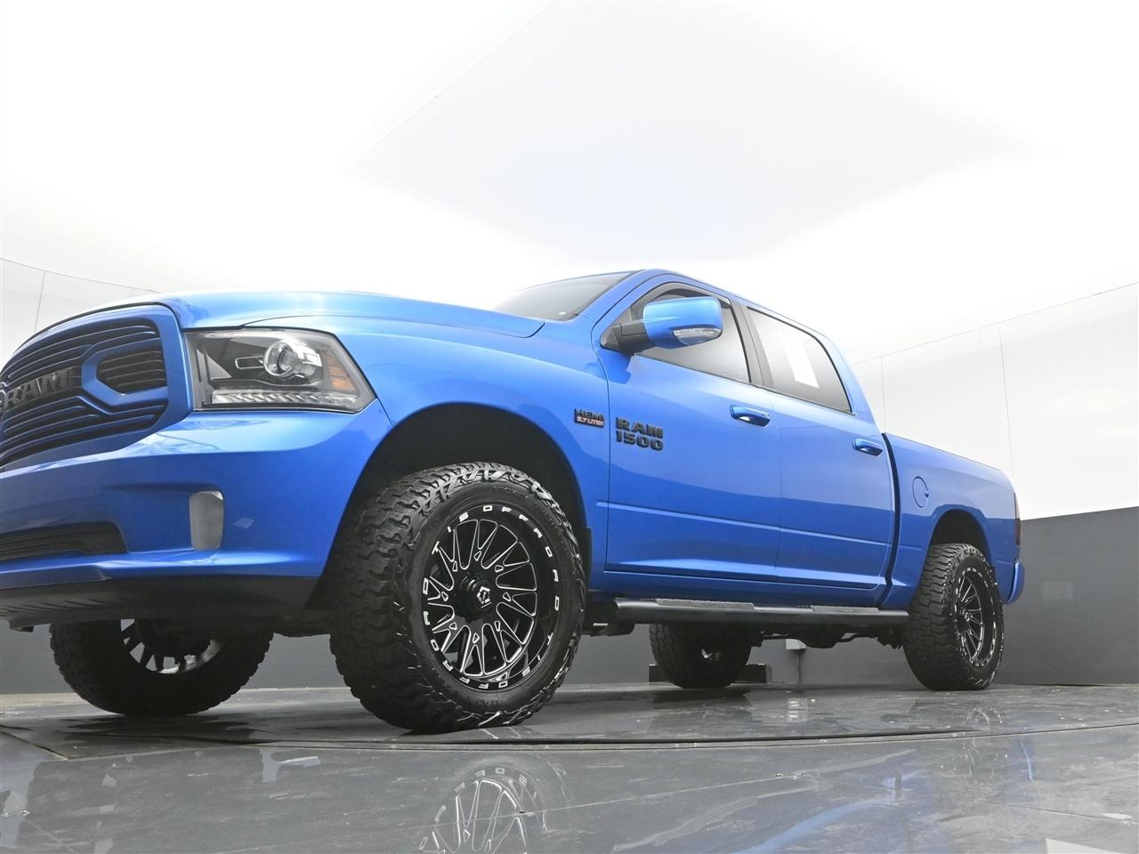 RAM 1500 Sport Crew Cab SWB 4WD 2018